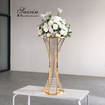 ZT-538G  2022 New Flower metal gold triangle crystal decor flower stand support decor
