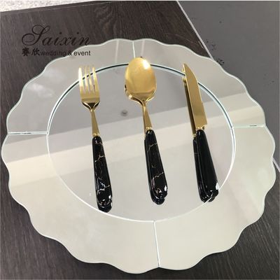 Silver Mirror Glass Charger Plates Waved Edges For Wedding Party Round