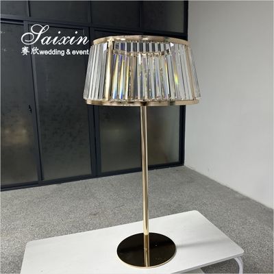 Centros de cristal de color dorado para centros de bodas